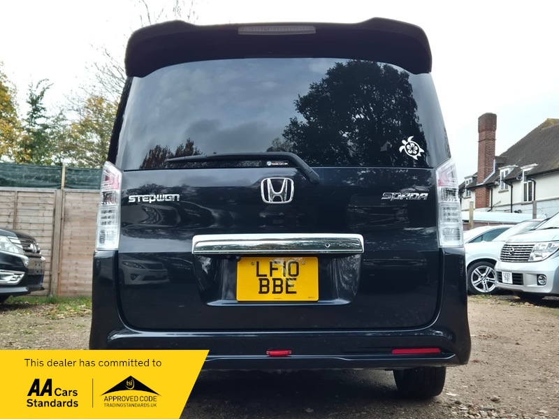 2010 Honda Stepwagon Spada