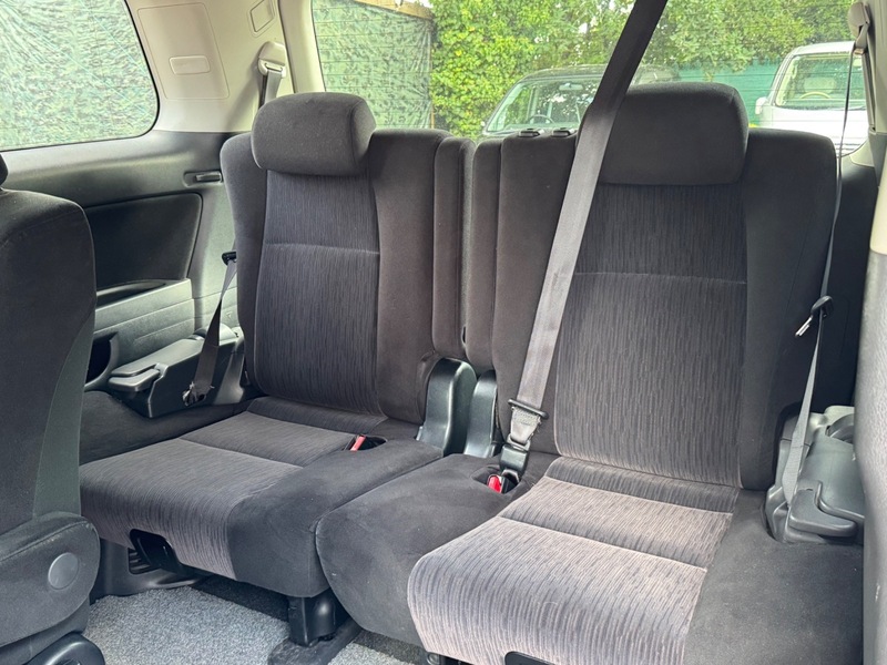 2012 Toyota Alphard