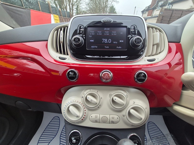 2016 Fiat 500 Lounge Dualogic