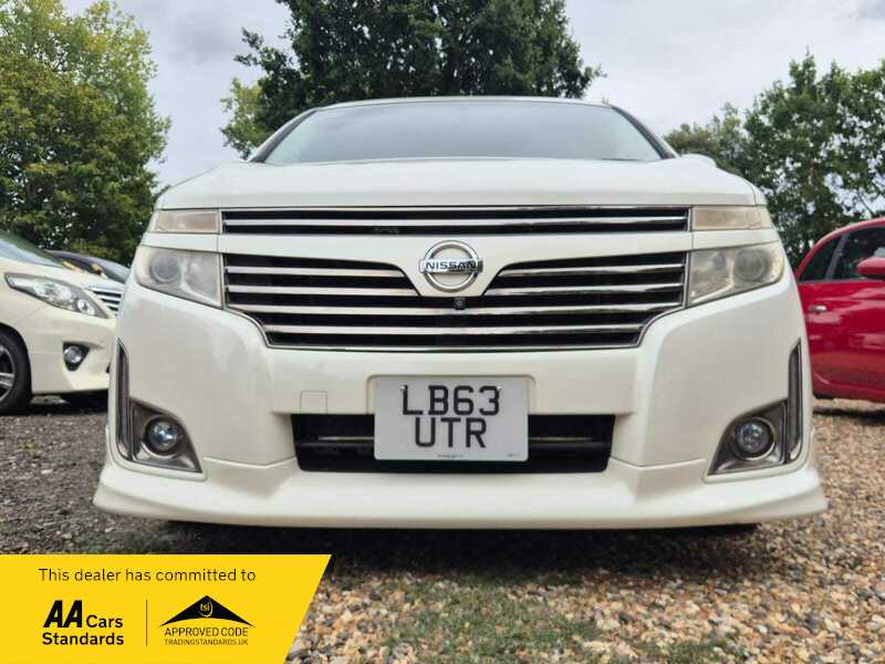 2013 Nissan Elgrand Highway star