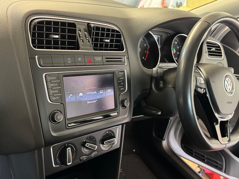 2015 Volkswagen Polo TSI